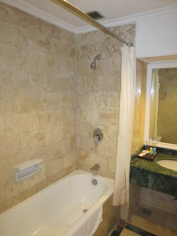 מאלאנג Gajahmada Graha Hotel מראה חיצוני תמונה